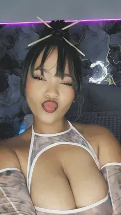 OnlyFans cuenta chun-li8856 header 2