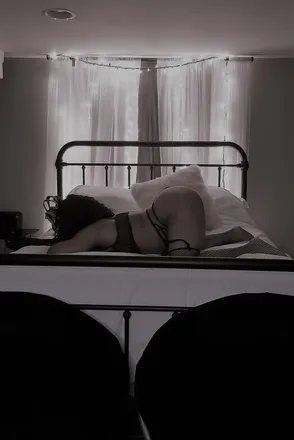 OnlyFans cuenta annesherirose header 2