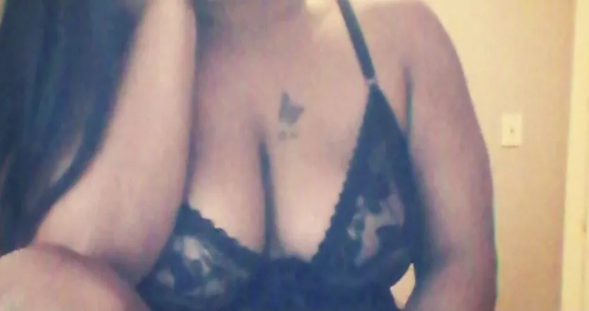 OnlyFans account  kitty220 header 2