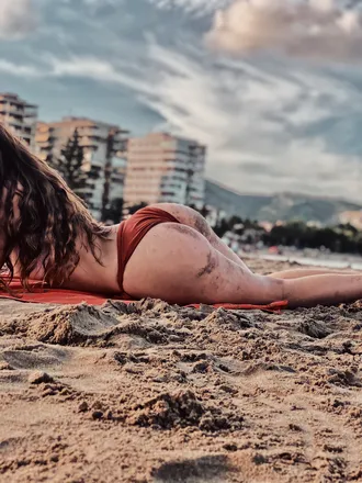 OnlyFans cuenta elisabethot1 header 2