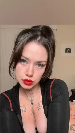 OnlyFans cuenta cheeky_fae avatar 1