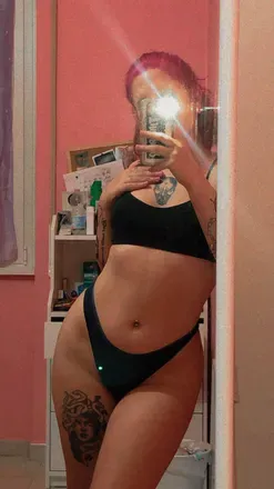 OnlyFans cuenta babyrossy02 avatar 1