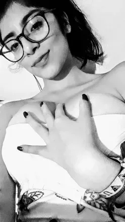 OnlyFans cuenta iara2510 avatar 1