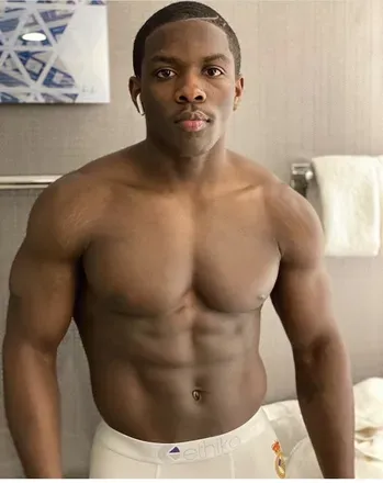OnlyFans cuenta chocolatezykeem header 2