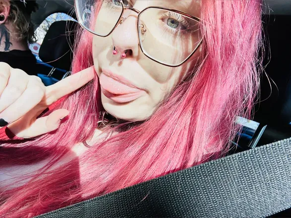 OnlyFans cuenta sexprincessalyx header 2