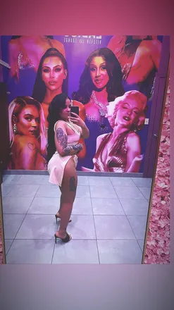 OnlyFans cuenta stephsospicy header 2
