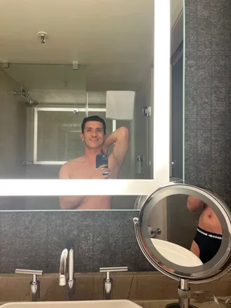 OnlyFans cuenta danielmahch1 header 2