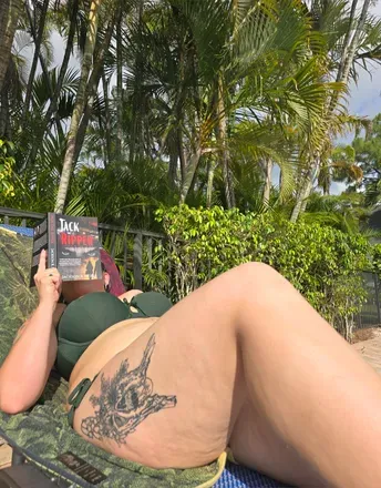 OnlyFans cuenta tropicaltoes561 avatar 1