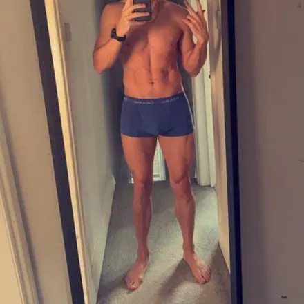 OnlyFans cuenta glovesyou avatar 1
