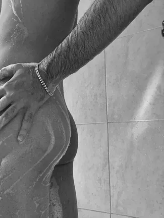 OnlyFans cuenta myfer_22 header 2