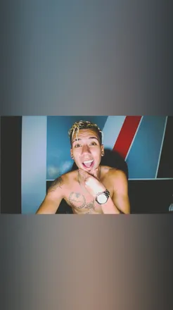 OnlyFans account  popcorn_view header 2