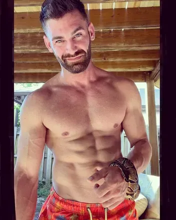 OnlyFans cuenta mikehonchopcb avatar 1