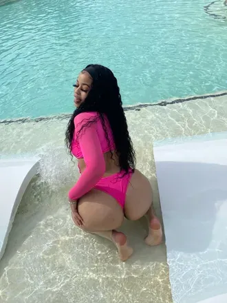 OnlyFans cuenta st0nerbaddie avatar 1