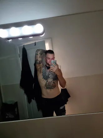 OnlyFans cuenta u42179425 header 2
