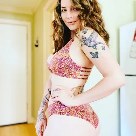 OnlyFans account  bouncingbirdie avatar 1