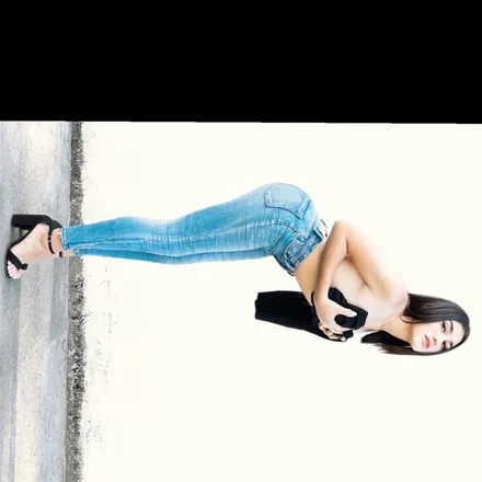 OnlyFans cuenta abrilmontserrat header 2