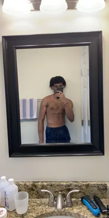 OnlyFans cuenta korey_russell23 header 2
