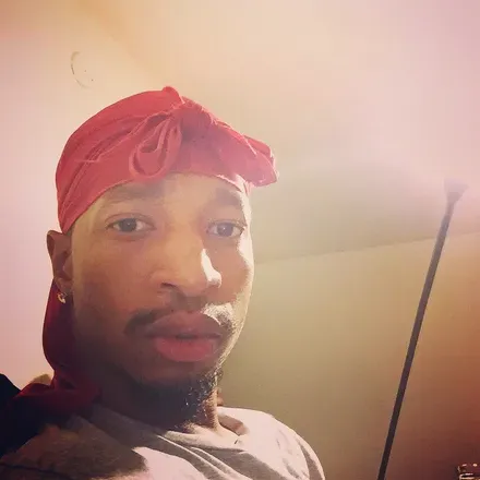 OnlyFans account  kingrj28225 avatar 1