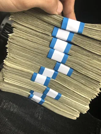 OnlyFans cuenta wallstreetboy_rich header 2
