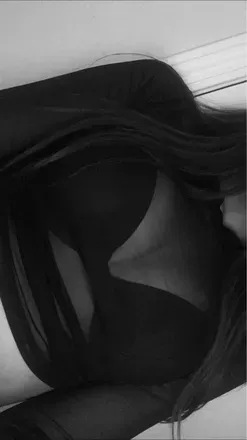 OnlyFans cuenta xxcamelliaskaixx header 2