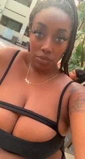 OnlyFans cuenta megz696 header 2