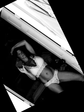 OnlyFans cuenta kinky.kiara2022 header 2