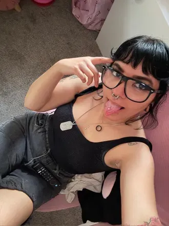 OnlyFans cuenta senpaibea.exe avatar 1
