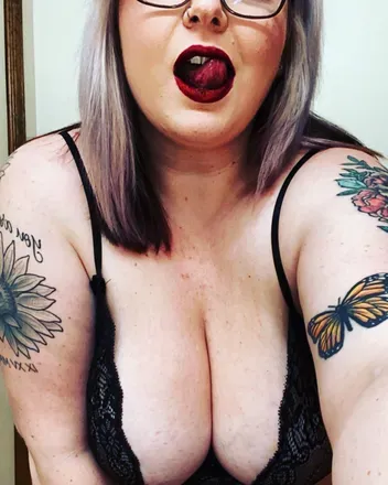 OnlyFans cuenta mamabear-15 avatar 1
