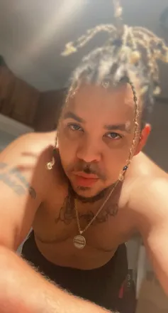 OnlyFans account  kingrelly header 2