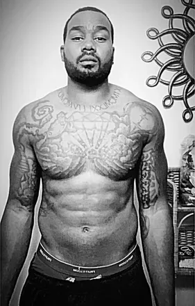 OnlyFans account  kyngchosen1 avatar 1