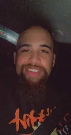 OnlyFans account  bigbootyshyguy avatar 1