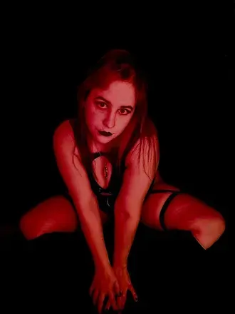 OnlyFans account  clemzzy avatar 1