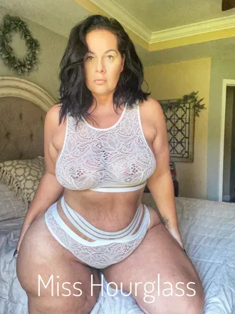 OnlyFans cuenta misshourglass avatar 1