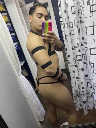 OnlyFans account  tastykike header 2