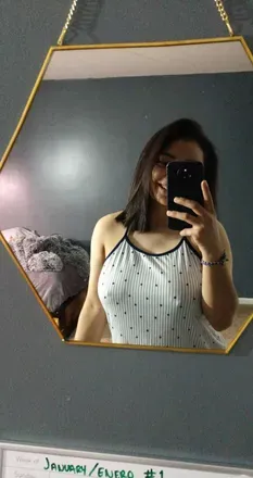 OnlyFans cuenta kari010177 avatar 1