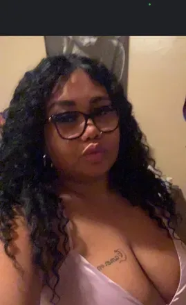 OnlyFans account  fyiimthicc avatar 1