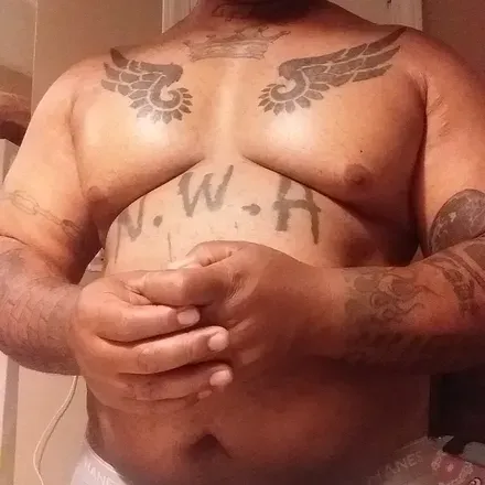 OnlyFans cuenta bushtowndadbod avatar 1