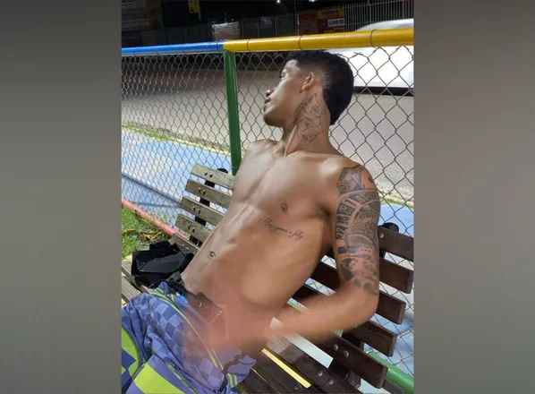 OnlyFans account  henriquecoelhin header 2