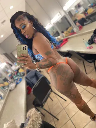OnlyFans cuenta sassyassy86 avatar 1