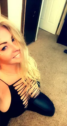 OnlyFans cuenta yaonlylivesexy1 header 2