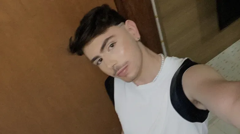 OnlyFans cuenta victor3435 avatar 1