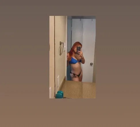 OnlyFans cuenta milie2001 header 2