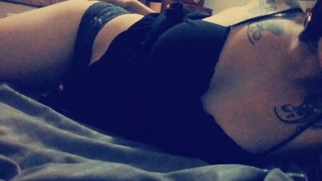 OnlyFans cuenta browneyewomen header 2