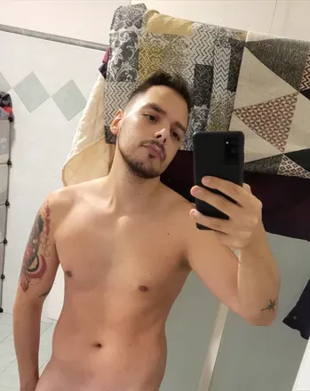 OnlyFans cuenta attila700 avatar 1
