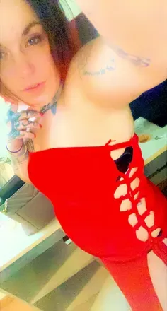 OnlyFans cuenta lilredswan0790 avatar 1