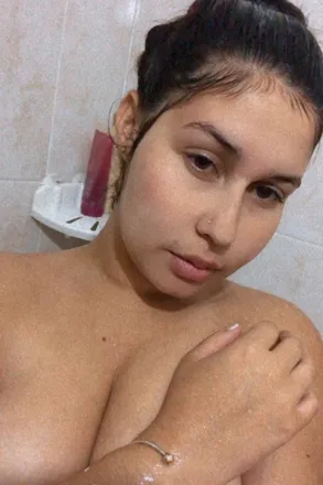 OnlyFans cuenta hillarypretty header 2