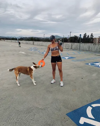 OnlyFans cuenta nikki_fit header 2