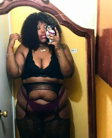 OnlyFans of bigfineunioxox