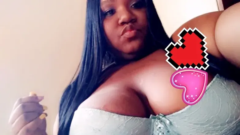 OnlyFans account  queenspitss avatar 1