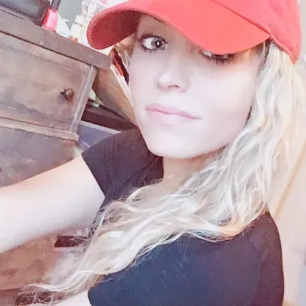 OnlyFans cuenta razorbackgirlnextdoor avatar 1